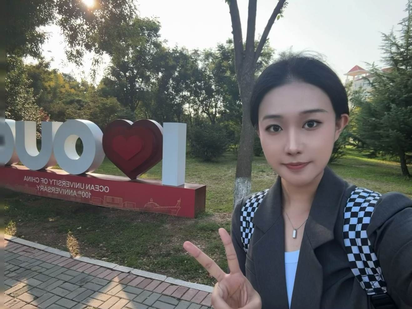 73ae43f1c3e849d769a79b561d28f3c7